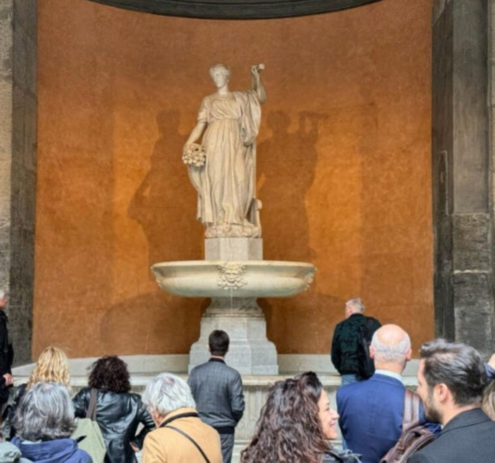 Restaurata la Fontana della Fortuna nel Cortile d’Onore del Palazzo Reale di Napoli